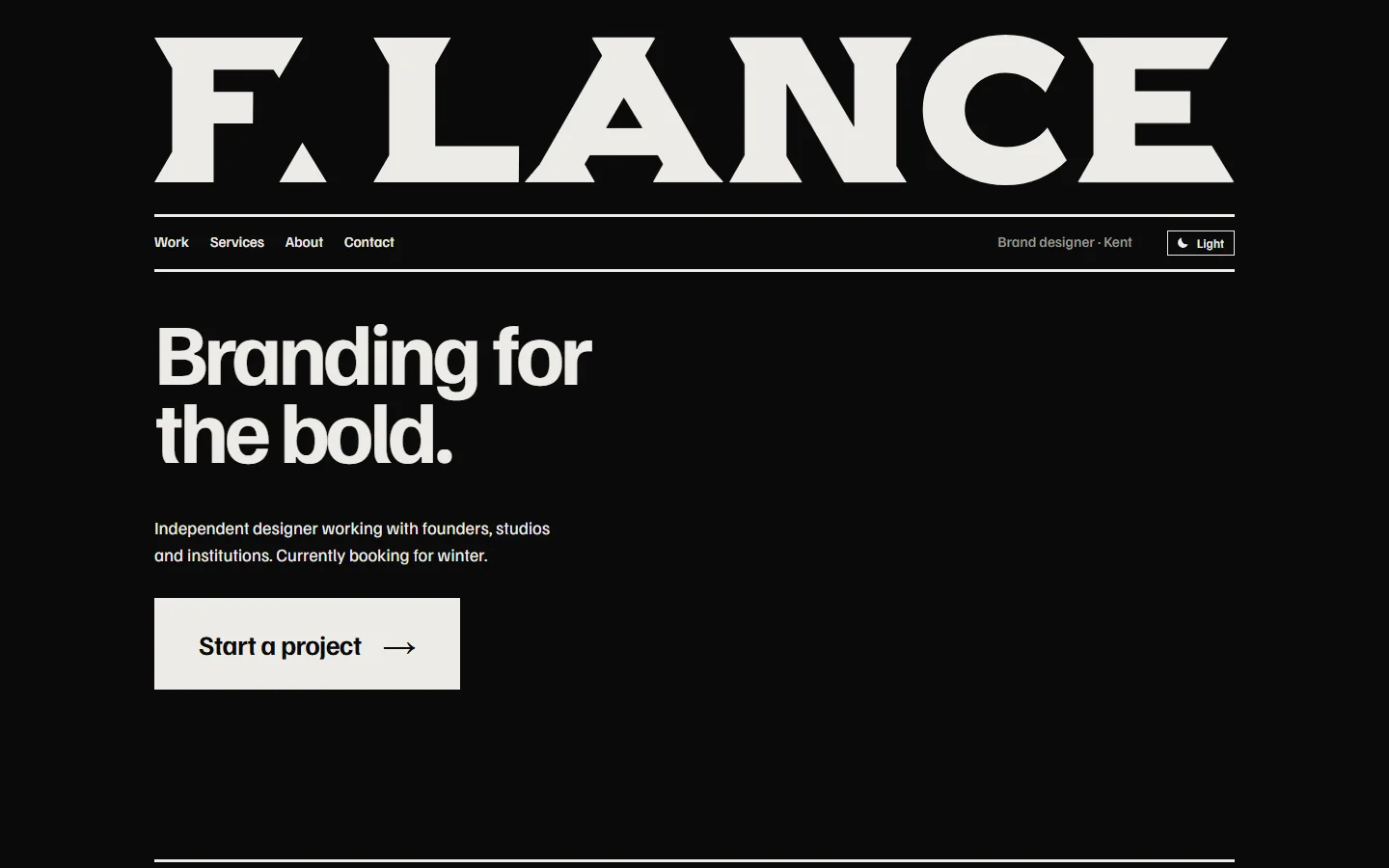 The F.Lance homepage in dark mode